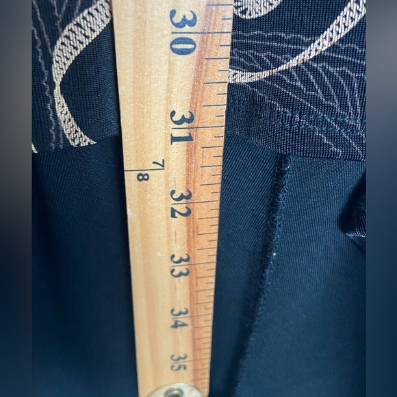 Vikki Vi Traveler Floral Long Sleeve Cardigan Size 2X Black High Low Open Front - Picture 6 of 9